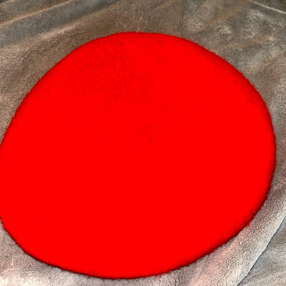 COOL RED BERET - Picture 1 of 2